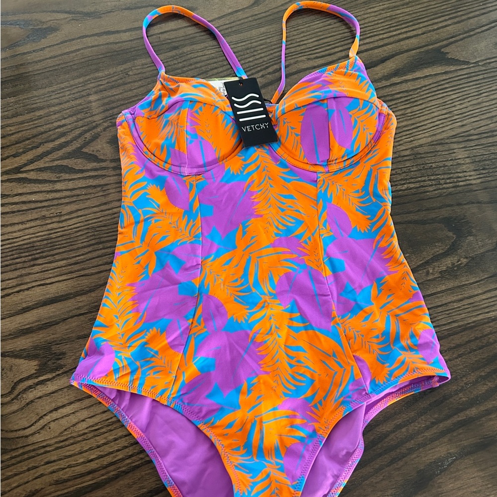 Vetchy Montego Underwire Tropical Swimsuit